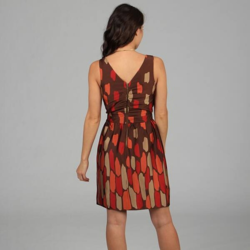 Dress - Picture 8 of 8